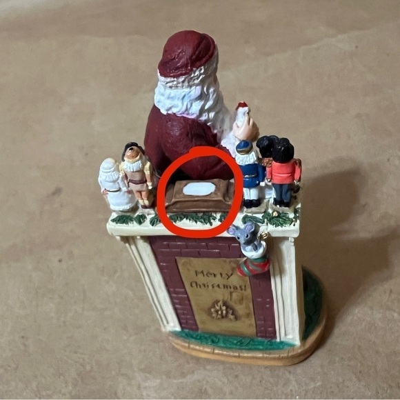 Pipka | Nutcracker Santa Handcrafted Father Christmas Figurine Mini Collection - Picture 5 of 7